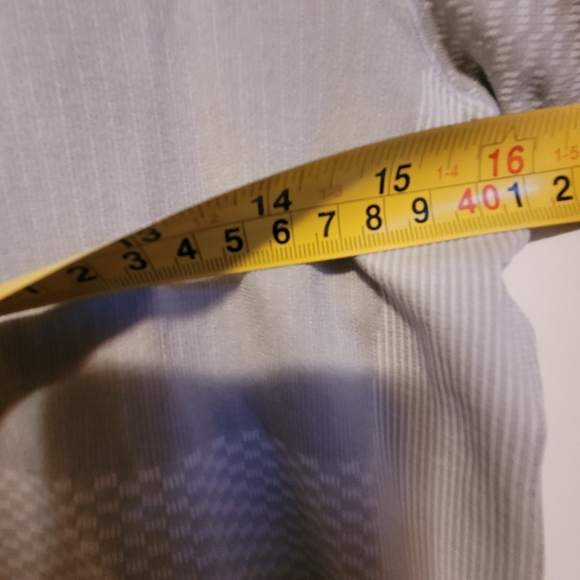 Brooks athletic top - Picture 7 of 11